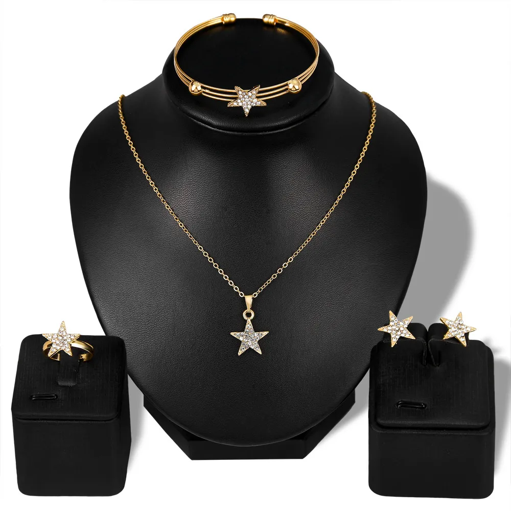 

Stylish Pendant Necklace Women Necklaces Set Chain Ladies Jewelry Gold Long Choker Pendant Couple Collares De Moda 2019 GD L0621