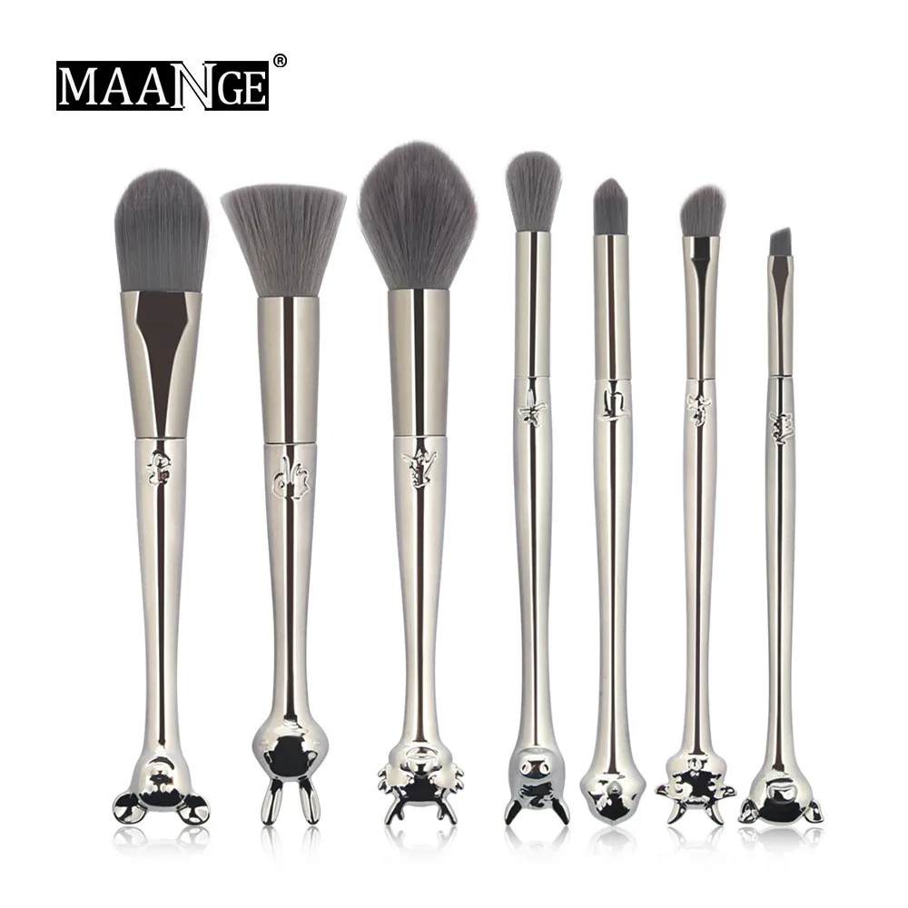 

7Pcs/Set Multifunctional Cosmetic Eyebrow Eyeshadow Foundation Brush Makeup Tool Multifunctional Concealer Eyeshadow