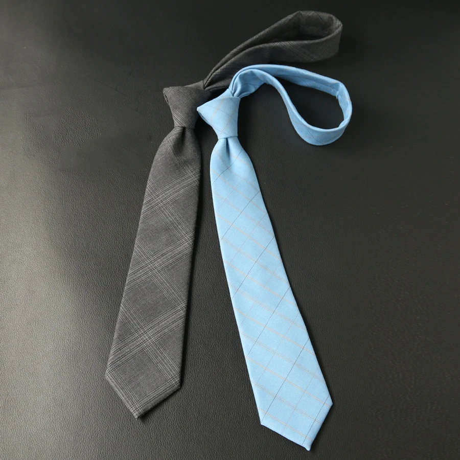 9995593857_780808300