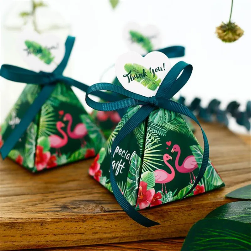 Flamingo/leaves Green Triangular Pyramid Wedding Favors and Gifts Candy Box Chocolate Box Decoration Birthday Party Bomboniera