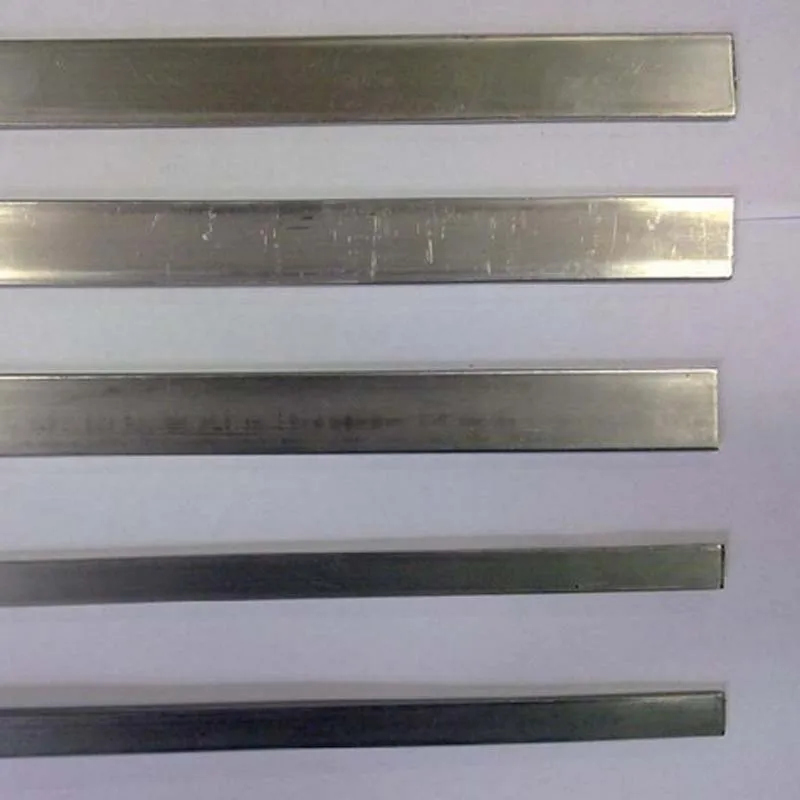 пластины нержавейка 23х60. пластины по стали 3. монтажная пластина 150х100х2. оцинкованная сталь 250 мм, тол. пластина рихтовочная 100х12х1.