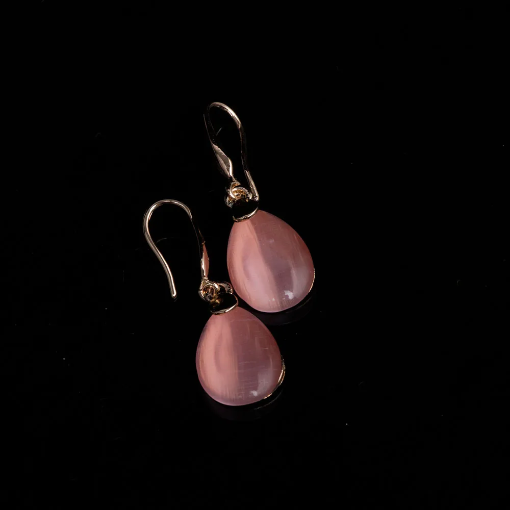 

1Pair of Crystal Jewelry Waterdrop Shape White And Red Color Opal Stone Fashion Charming Ear Earrings Gifts For Friends in Party