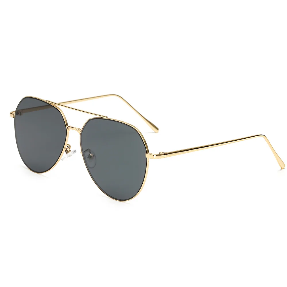 Новые модные зеркальные авиационные солнцезащитные очки с плоскими линзами для женщин, высококачественные стильные солнцезащитные очки для пилотов, женские и мужские очки с металлической оправой UV400 - Цвет линз: Черный