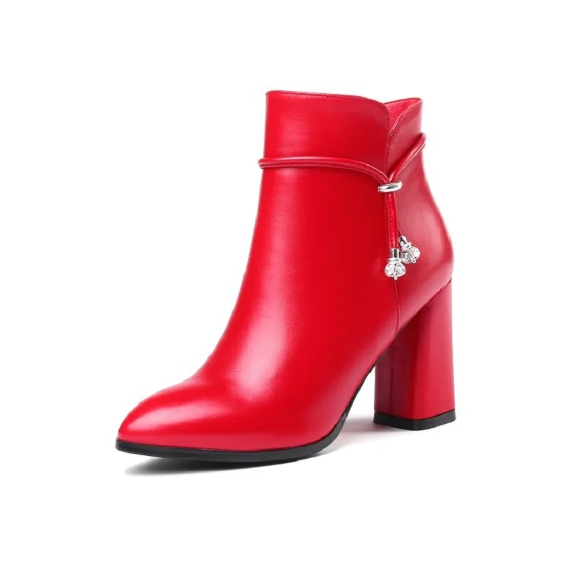 

2019 autumn and winter new pointed thick with high heel Martin bootling fashion women's booties red 0307