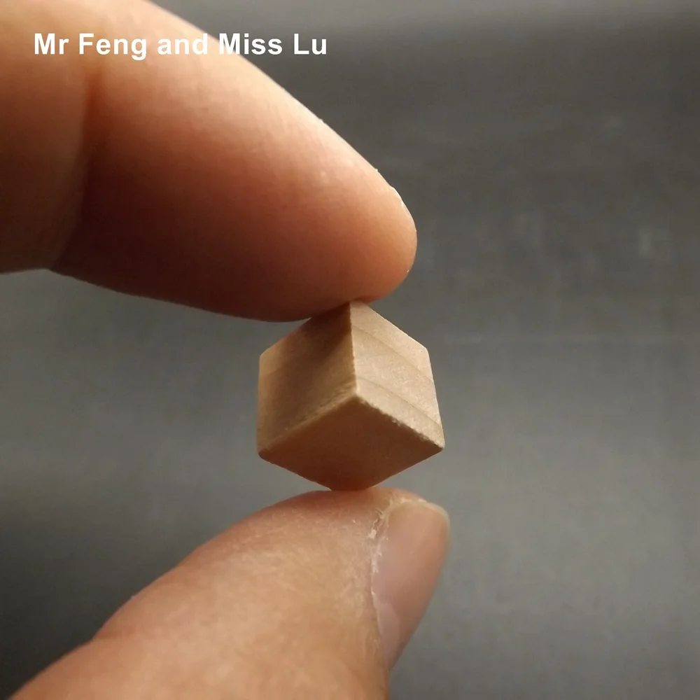 

1 pcs 1 cm Natural Blocks Color Wooden Cube Fun Blocks Skill Stack Grown Up Toys Tower Collapses Games Kids Gifts