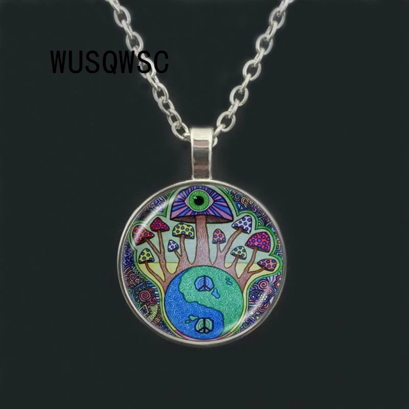 

WUSQWSC Psychedelic Mushroom Necklace Botanical Art Pendant Natural Woodland Hippie Jewelry Glass Cabochon Locket Silver Choker
