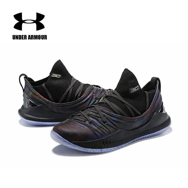 2018 تحت درع حذاء كرة السلة الرجال UA الكاري 5 المضادة للانزلاق أحذية رياضية الرجال في الهواء الطلق منخفضة أعلى فريد الجوارب توسيد أحذية 2018 تحت درع حذاء كرة السلة الرجال UA الكاري 5 المضادة للانزلاق أحذية رياضية الرجال في الهواء الطلق منخفضة أعلى فريد الجوارب توسيد أحذية