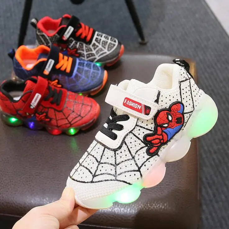 

Brand Summer Autumn LED Kids Shoes Spiderman Glowing Sneakers Boys Mesh Shoes Chaussure Enfant Light Shoes