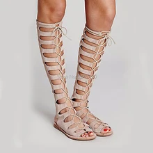 Botas Mujer/ботинки в римском стиле из искусственной замши Винтажная обувь с перекрестной шнуровкой и вырезами Летние Сапоги до колена женские сандалии-гладиаторы на плоской подошве со шнуровкой