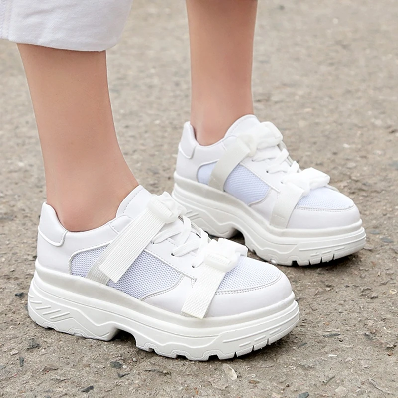 

BZBFSKY Women Buckle Platform Casual Shoes Trend White Women Chunky Sneakers Mesh Breathable High Street Ladies Shoes