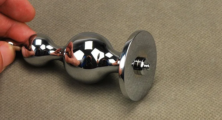 2606490692_279567083