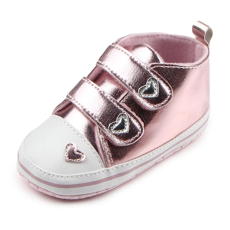Детская обувь; сезон весна-осень; обувь для новорожденных мальчиков и девочек; Классическая обувь из искусственной кожи в форме сердца; обувь для первых прогулок; теннисная обувь на шнуровке