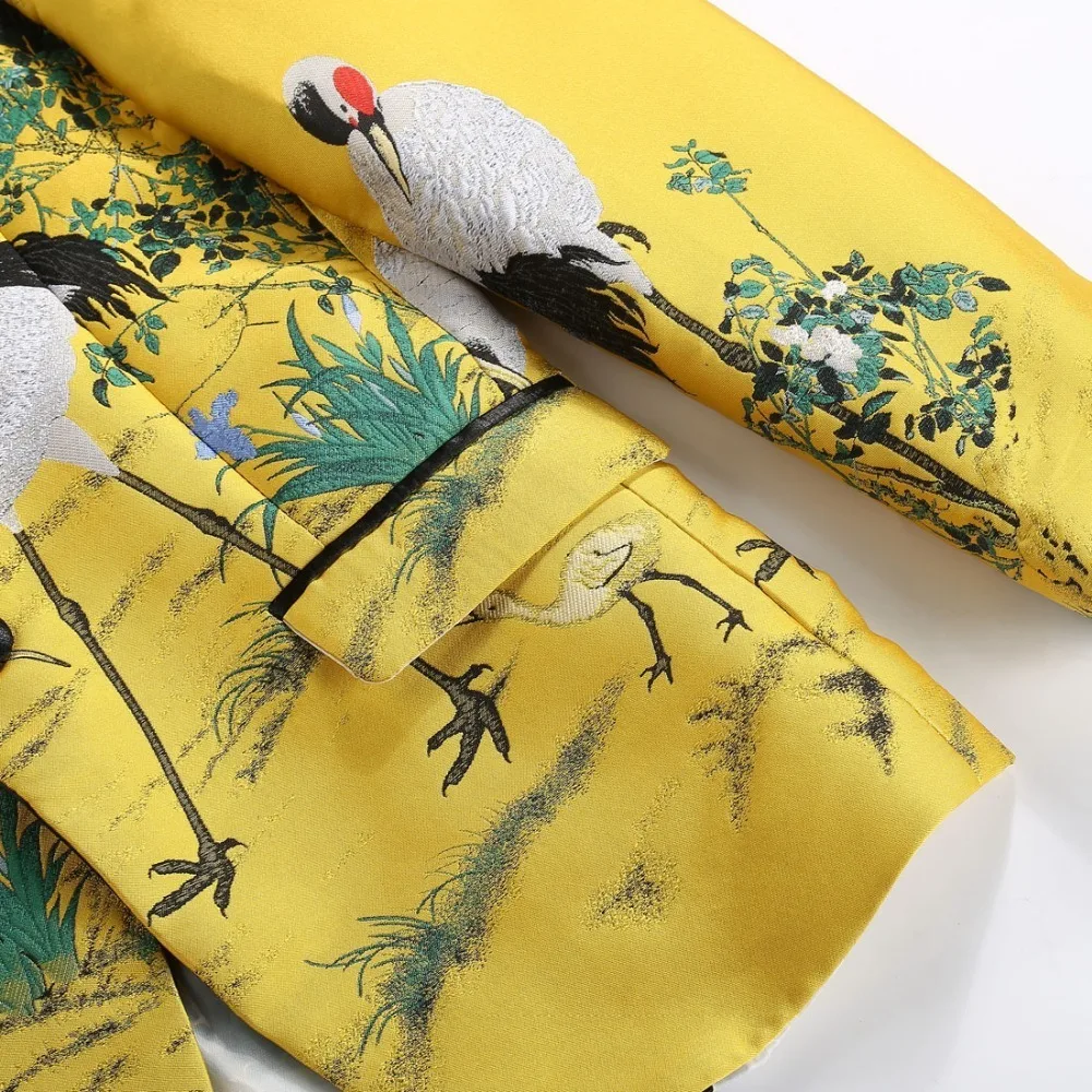 PYJTRL رجالي الذهب الأصفر 4 قطع مجموعة جودة الأحمر توج كرين نمط الديباج الجاكار الدعاوى الزفاف العريس سهرة المرحلة زي