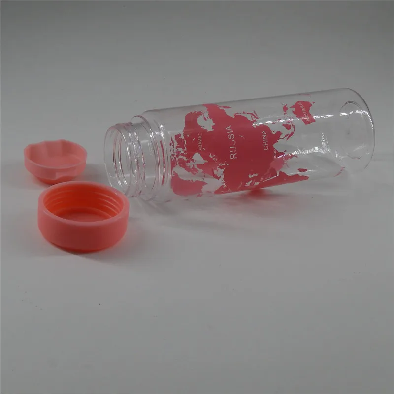 المحمولة زجاجة المياه البلاستيكية زجاجة المرفقة خريطة العالم سلسلة عصير الليمون الرياضة زجاجة المياه زجاجة 500 ملليلتر