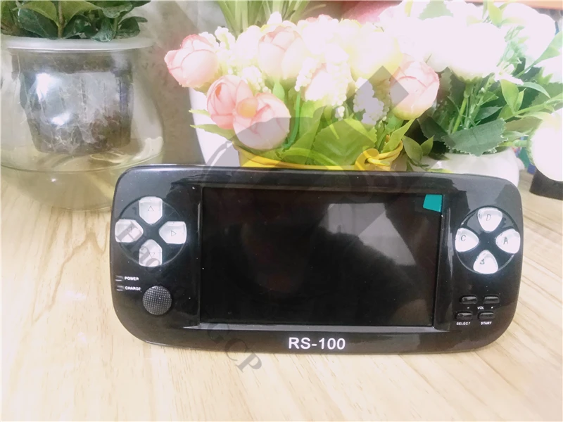 RS-100 game console (22)