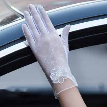 

Trendy Glove Female Comfortable Flowers Charm Ultraviolet-Proof Lace Sunscreen Antislip Original Driving Gloves Touch Screen