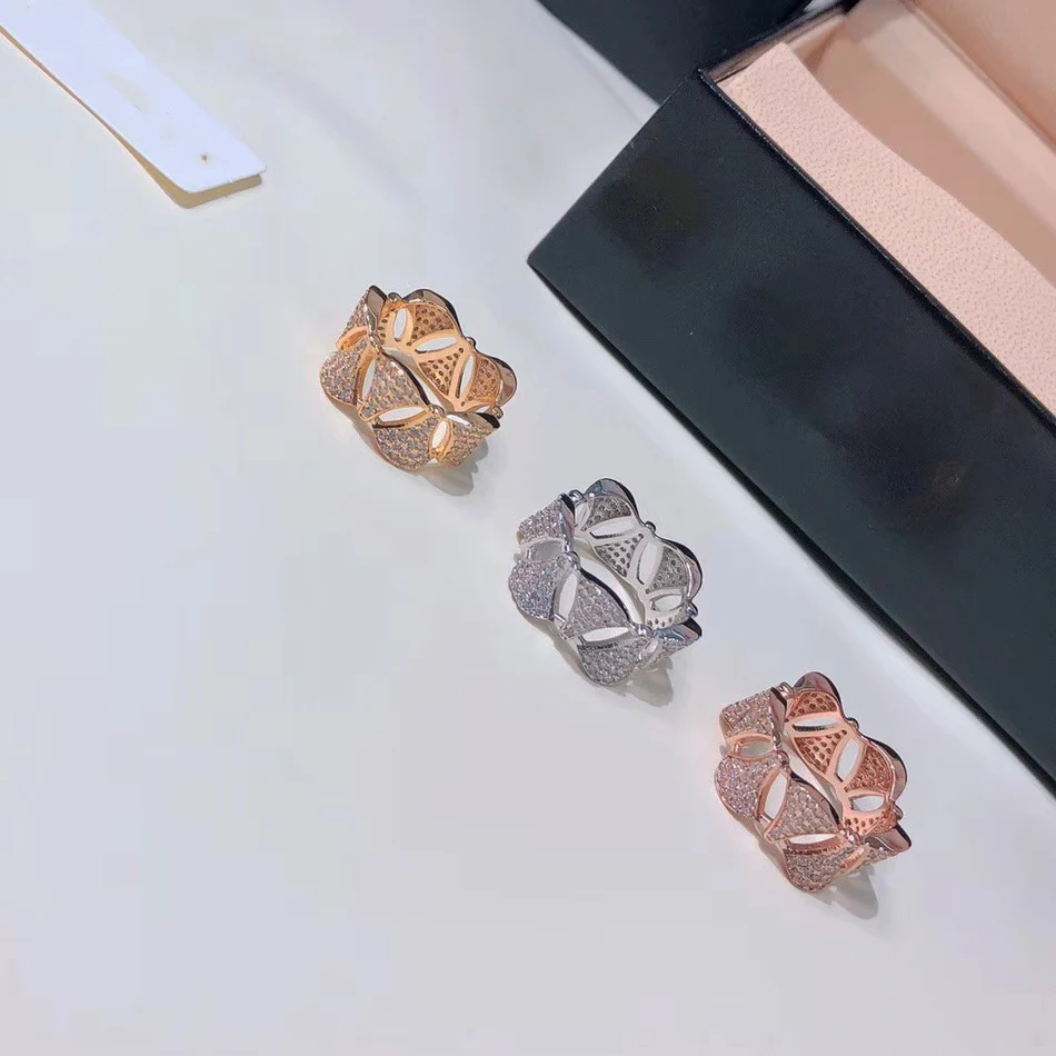 

Elegant and luxurious jewelry. S925 triangular Sterling Silver ring. Men and women's rings. Party, new fashion of personality