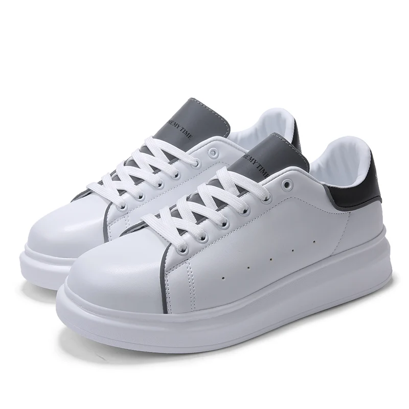 

2019 Spring New Designer Luminous reflection White Shoes Female Platform Sneakers Women Tenis Feminino Casual Female men Shoes