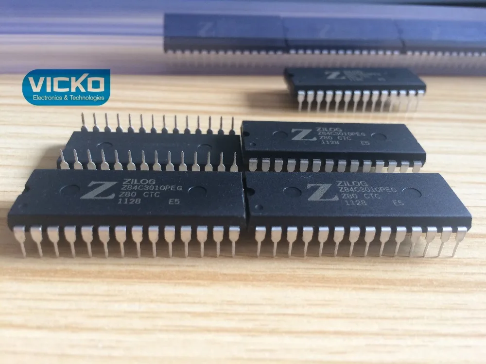 

[YK] Z84C3010PEG Z84C3010EC Z84C3010 10MHz CMOS CTC XT DIP28 switch