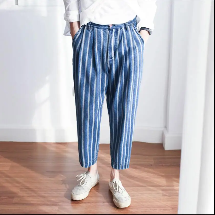 

The New Summer Thin Feet Blue Striped Pants Casual Jeans Men's Fashion Loose Tide Nine Points Pants Hairstylist Singer Costumes