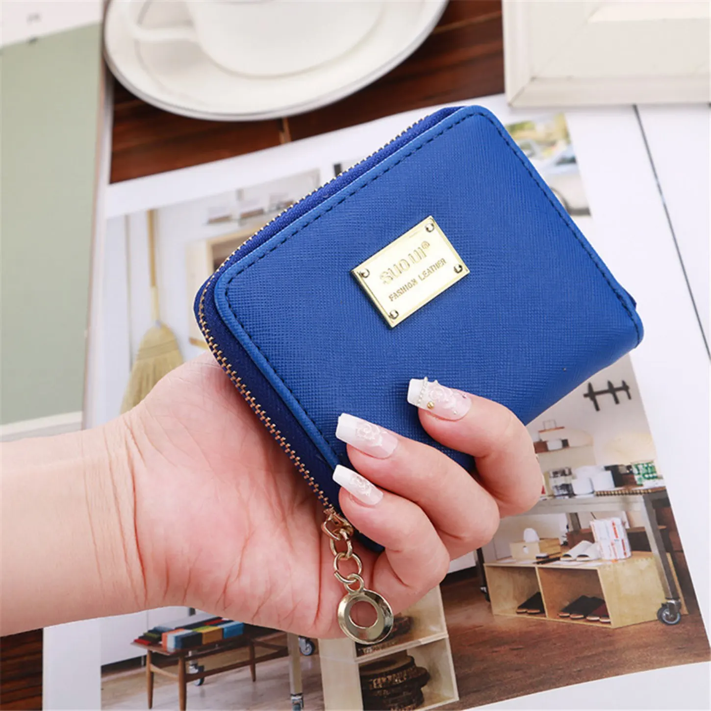 

2019 High Quality Brand Women Wallet Metal Sheets Decorate PU Leather Wallet Women Fashion Zipper Wallet Women Short Coin Purse