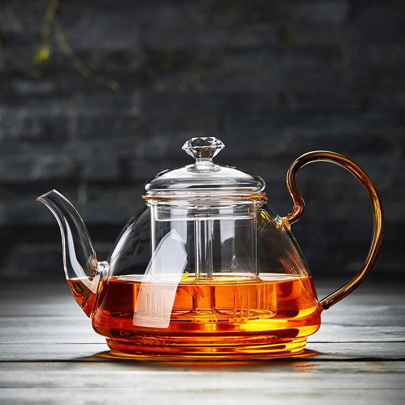 Стеклянный чайник для заварки. Чай в чайнике. Чайник для заварки чая. Чай заварной в чайнике. Чайник для заварки чая стеклянный.