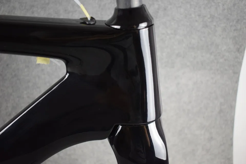 Excellent 2018 CARROWTER A1 carbon road bike frame aero road full carbon fiber bicycle frameset Internal Cable Routing UD glossy BB68 12 Excellent 2018 CARROWTER A1 carbon road bike frame aero road full carbon fiber bicycle frameset Internal Cable Routing UD glossy BB68 12