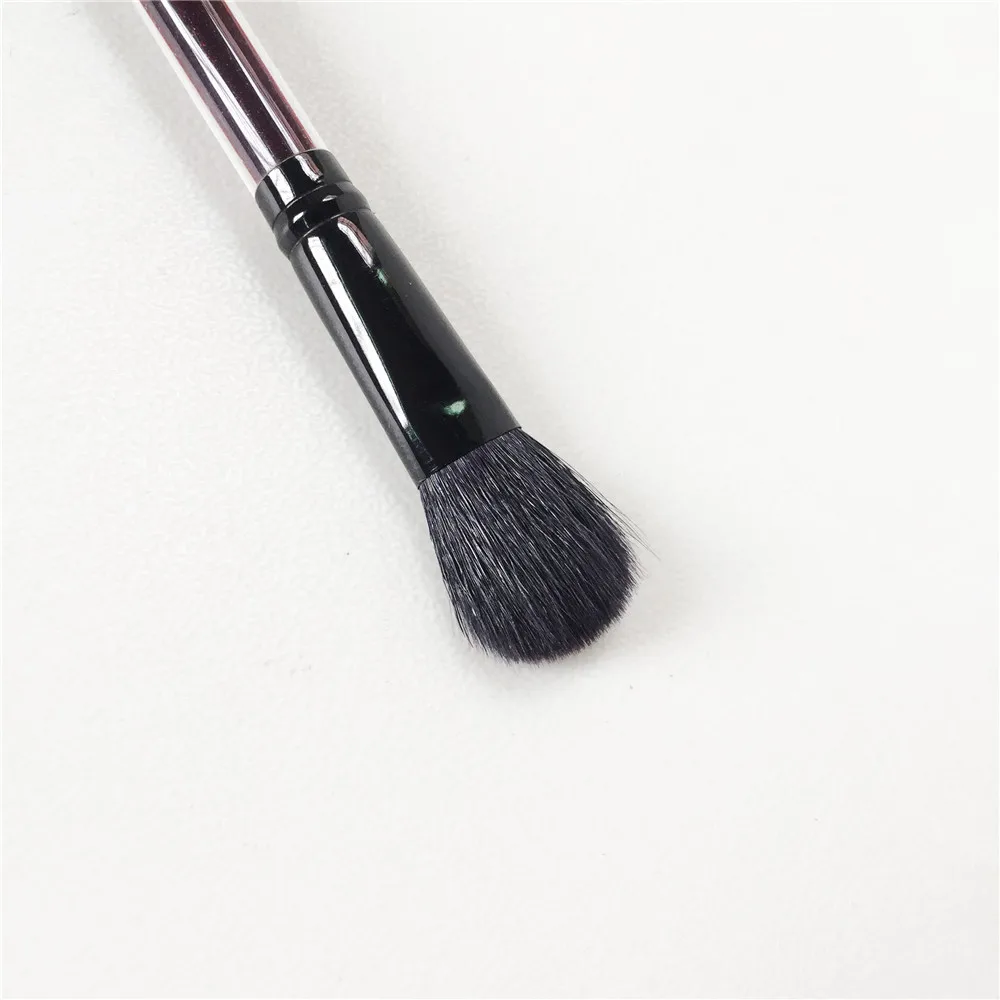 Kevyn Aucoin The BaseShadow Brush _ 4