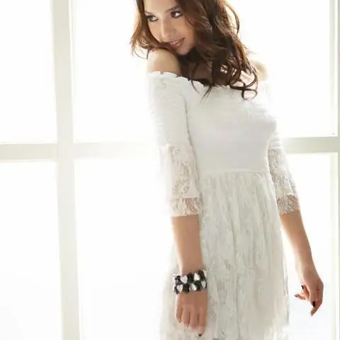 

Free Shipping Ladies Sweet Lace Half sleeve Short Dress