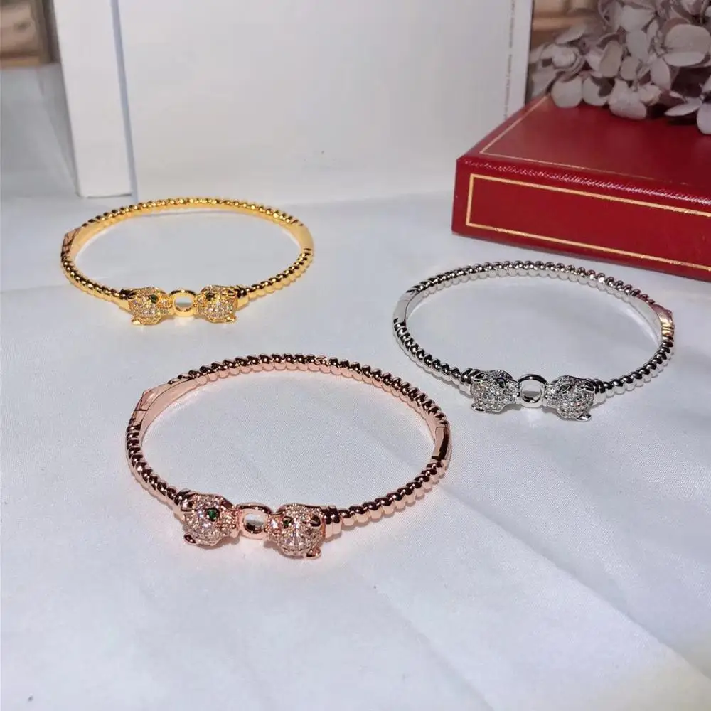 

Fashion jewelry. S925 New Sterling Silver leopard bracelet, luxury twist flower lady bracelet. Banquet, party. New trend