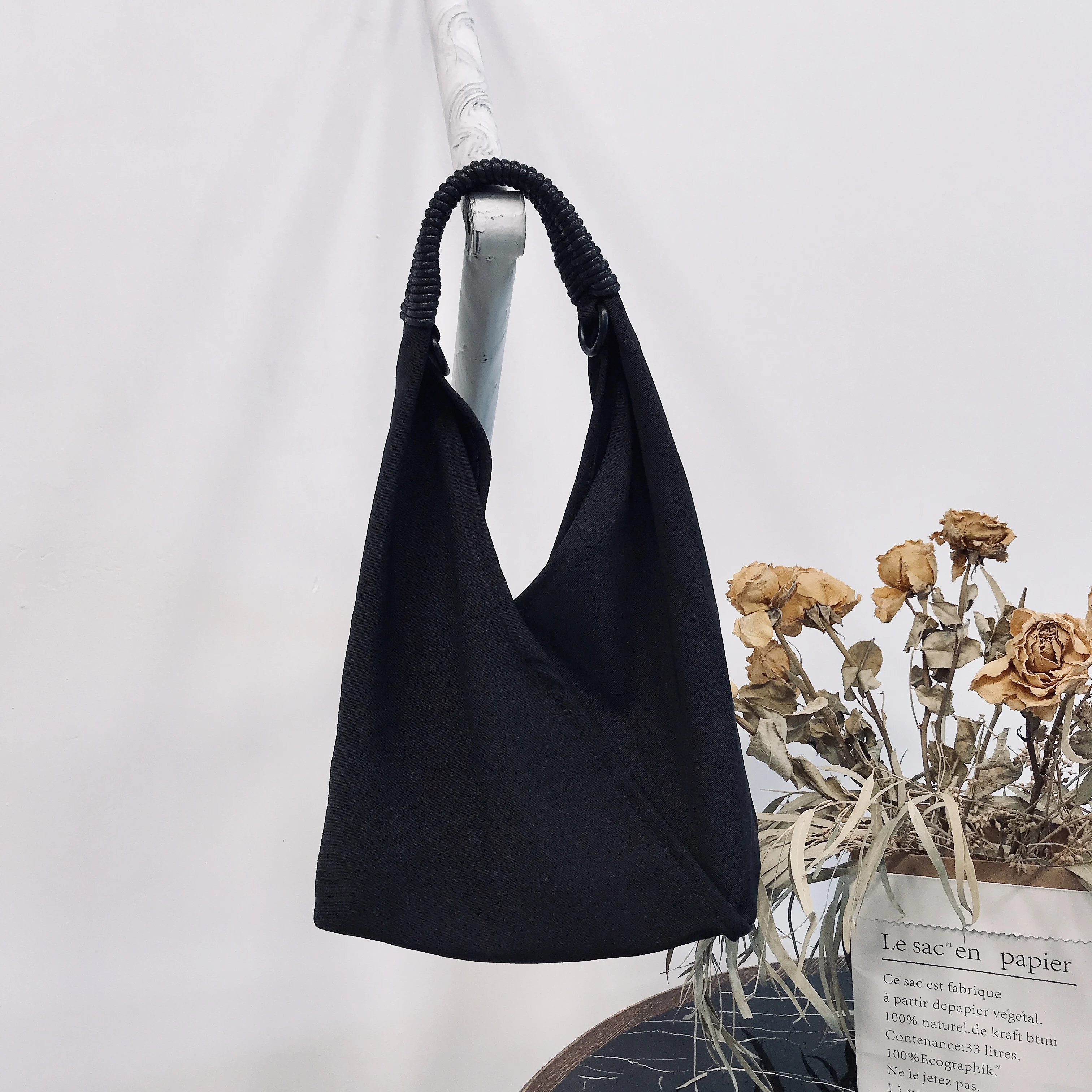 

Single shoulder bag simple versatile casual large capacity Inclined shoulder bag women handbag Canvas bag school bag student