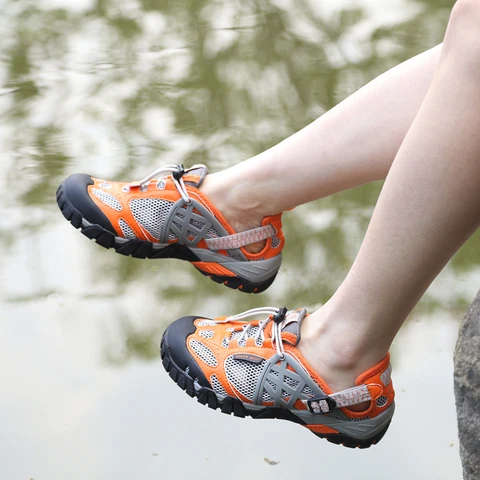 Sapatos de Água Respirável ao ar Tênis de Pesca Primavera Caminhadas Sandálias Mulheres Aqua Livre Trekking Casais Água Tkn 2020
