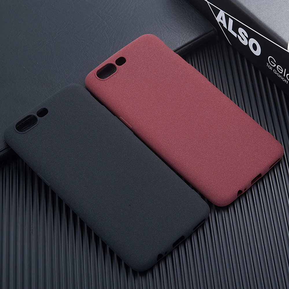 Чехол для OnePlus 5T One Plus 1 + матовые задние крышки мягкий грязеотталкивающий чехол