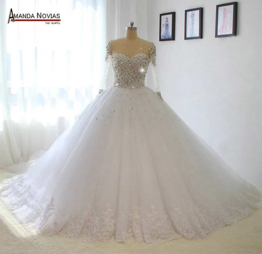 

2017 Hot Sale Luxury Full Beading Shinny Stones Wedding Dress Long Train