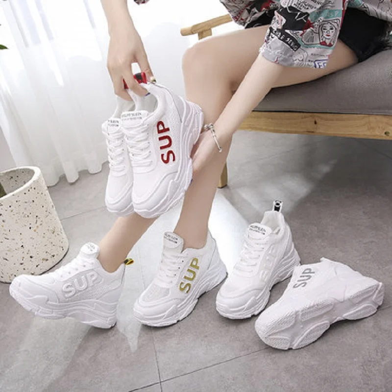

2019 summer new versatile breathable inner heightening shoes