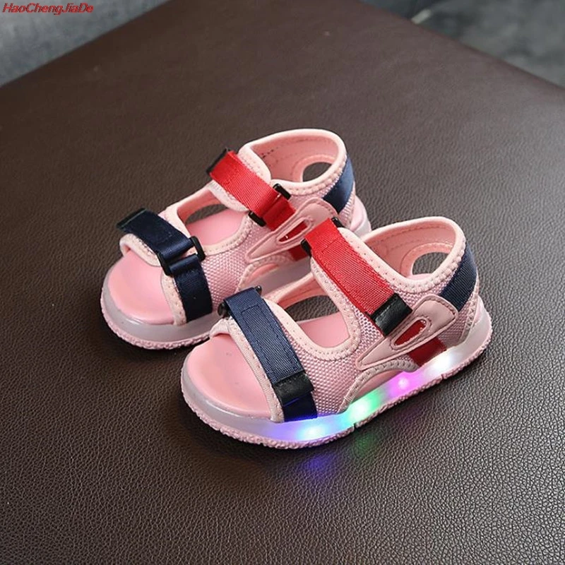 

Boys Girls Flat Baby Led Luminous Lighting Sneakers Sandals New Brand Fashion Soft Glowing Kids Sandals Shoes