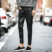 Новые весенние брюки мужские красивые модные дизайнерские мужские кожаные брюки корейские облегающие черные мужские штаны из искусственной кожи повседневные мужские брюки 22
