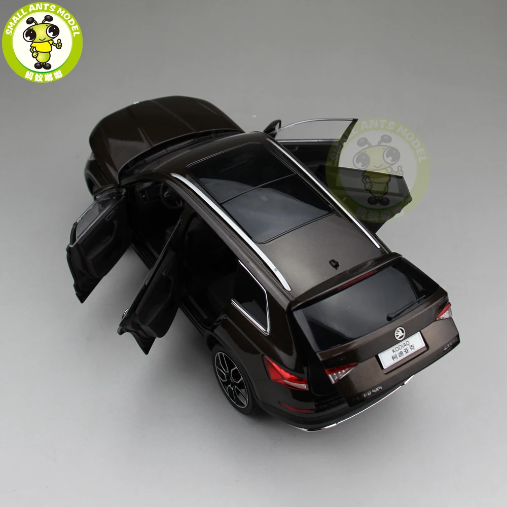 1/18 Skoda KODIAQ SUV литая модель металлическая модель автомобиля SUV подарок коллекция хобби коричневый