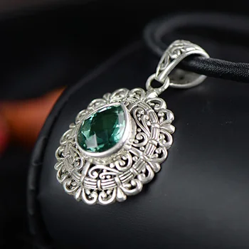 

Genuine 925 Silver Emerald Pendant For Women Vintage Flowers Hollow Design With Natural Gemstone Ethnic Amulets And Talismans