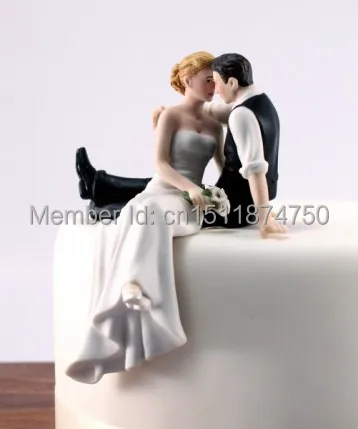 Керамическая статуэтка жениха и невесты, свадебные украшения для торта, вечерние украшения