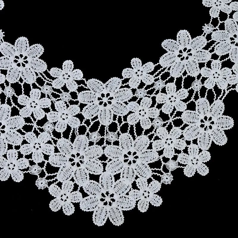 кружево с объемными цветами. цветы кружевные аппликации. ручное кружево. кружево цветочек. марита попова ирландское кружево.