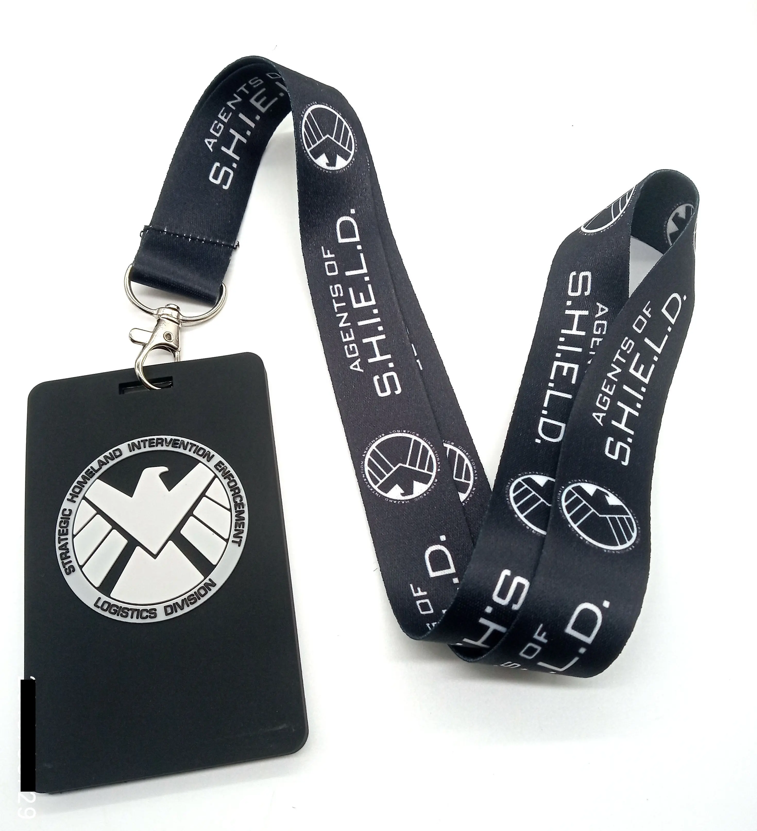 

1 Pcs Cartoon Super hero Avengers Named Card Holder Identity Badge with Lanyard Neck Strap Card Bus ID Holders With Key Chain Gi