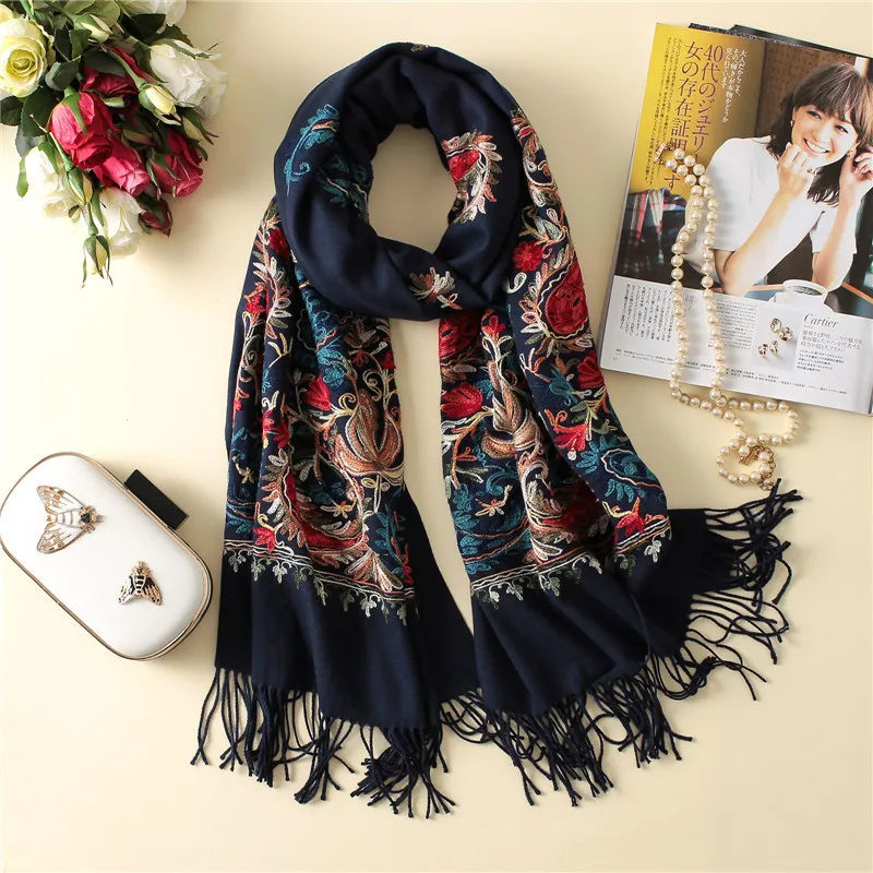 New Luxury Brand Women Scarf High Quality Embroidery Winter Cashmere Scarves Lady Shawls and Wraps Female Pashmina Echarpe - Цвет: yaoguo navy