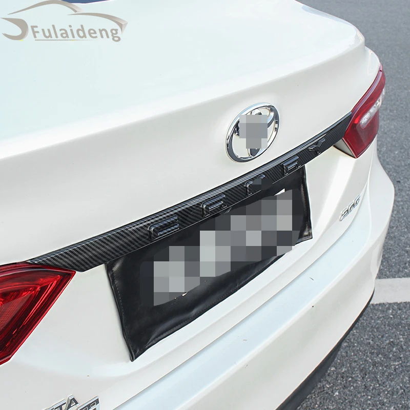 Для Toyota Camry 2018 роскошное углеродное волокно АБС ХРОМ лицензионный бар Задняя