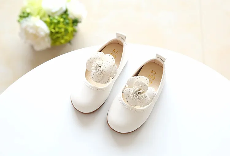 Girls shoes 4