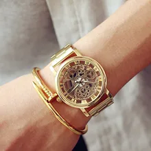 Nouveau Célèbre Marque De Luxe Mode Casual Acier Inoxydable Hommes Squelette Montre Femmes Robe Montre-Bracelet En Acier Quartz Creux Montres Hommes