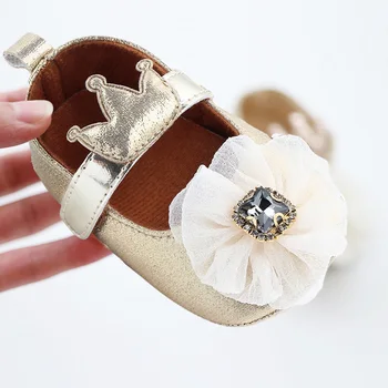 

2019 Hot Newborn Baby Girl Flower Sneakers Toddler Cotton Crown Casual Shoes Crystal Infant Girls Princess Leather Shoes 0-18Ms