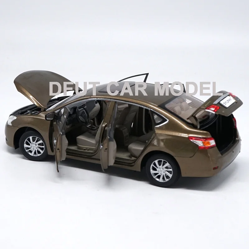 1:18 игрушка из сплава NISSAN SYLPHY модель автомобиля Детские игрушечные автомобили