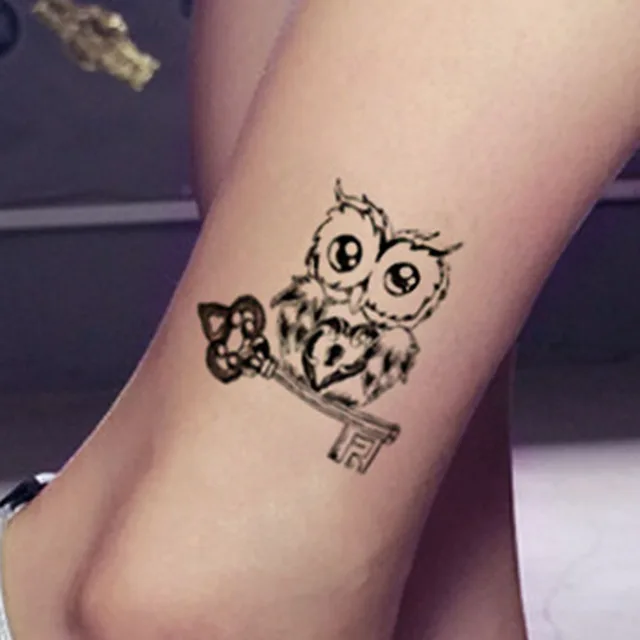 Vintage Gufo Nero Braccio Falsi Del Tatuaggio di Vintage Gufo Nero Braccio Falsi Del Tatuaggio di