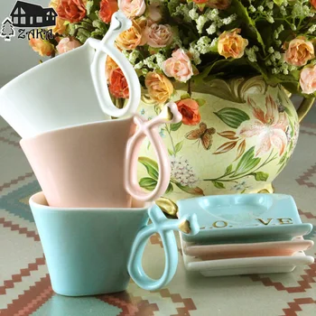 

New arrival White Pink Blue Heart-shaped ceramic coffee cups and saucers Couple gifts Afternoon tea coffee cups Home decoration